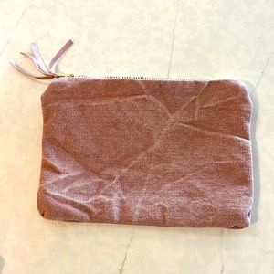 Accessories/makeup bag